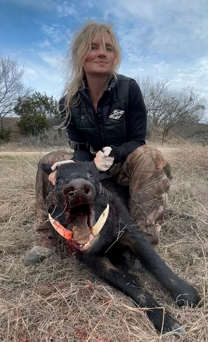 While Billi, another of Aaron’s protégé thermal-optic shooters, appears here in a classic “beauty and the beast” photo, her trophy testifies to her capabilities as a serious nocturnal hunter.